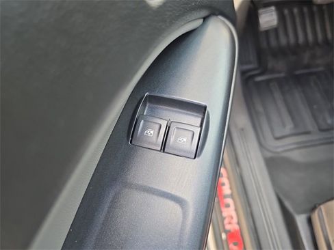 Used 2021 Chevrolet Colorado W/T image 14