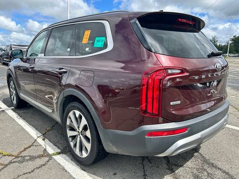 Used 2020 Kia Telluride S AWD/4WD image 3