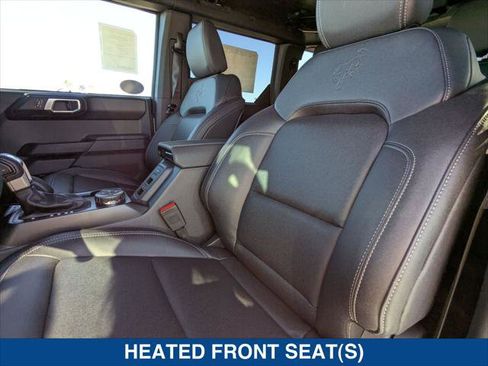 New 2025 Ford Bronco Badlands image 13