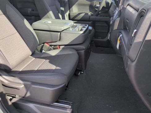 New 2026 Chevrolet Silverado 1500 Custom Trail Boss w/ LPO, Dark Essentials Package image 27