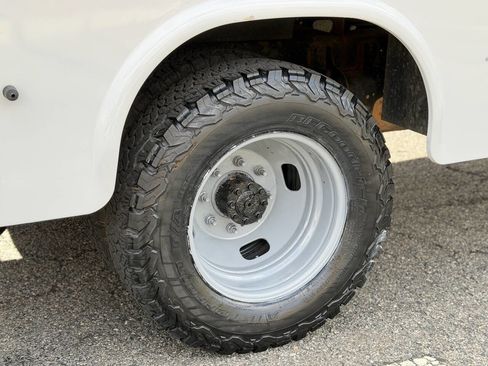 Used 2016 Ford F350 XL w/ Power Equipment Group image 14