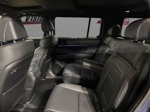 Certified 2025 Hyundai Santa Fe Calligraphy image 10