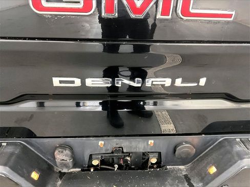 Used 2019 GMC Sierra 1500 Denali w/ Denali Ultimate Package image 28