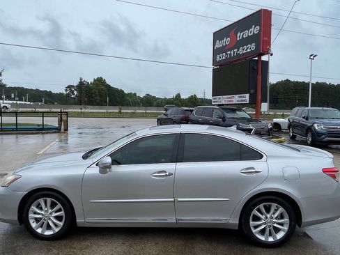 Used 2011 Lexus ES 350 FWD image 9