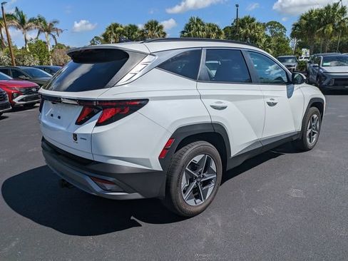 Certified 2026 Hyundai Tucson SEL AWD/4WD image 4
