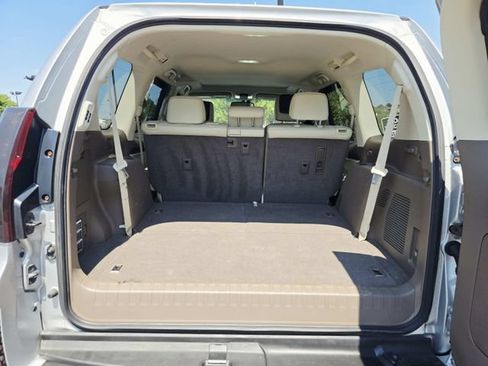 Used 2013 Lexus GX 460 w/ Comfort Plus Pkg AWD/4WD image 11