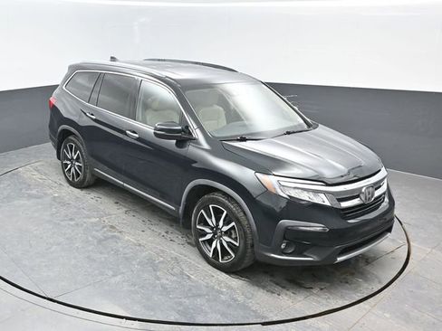 Used 2019 Honda Pilot Elite image 32
