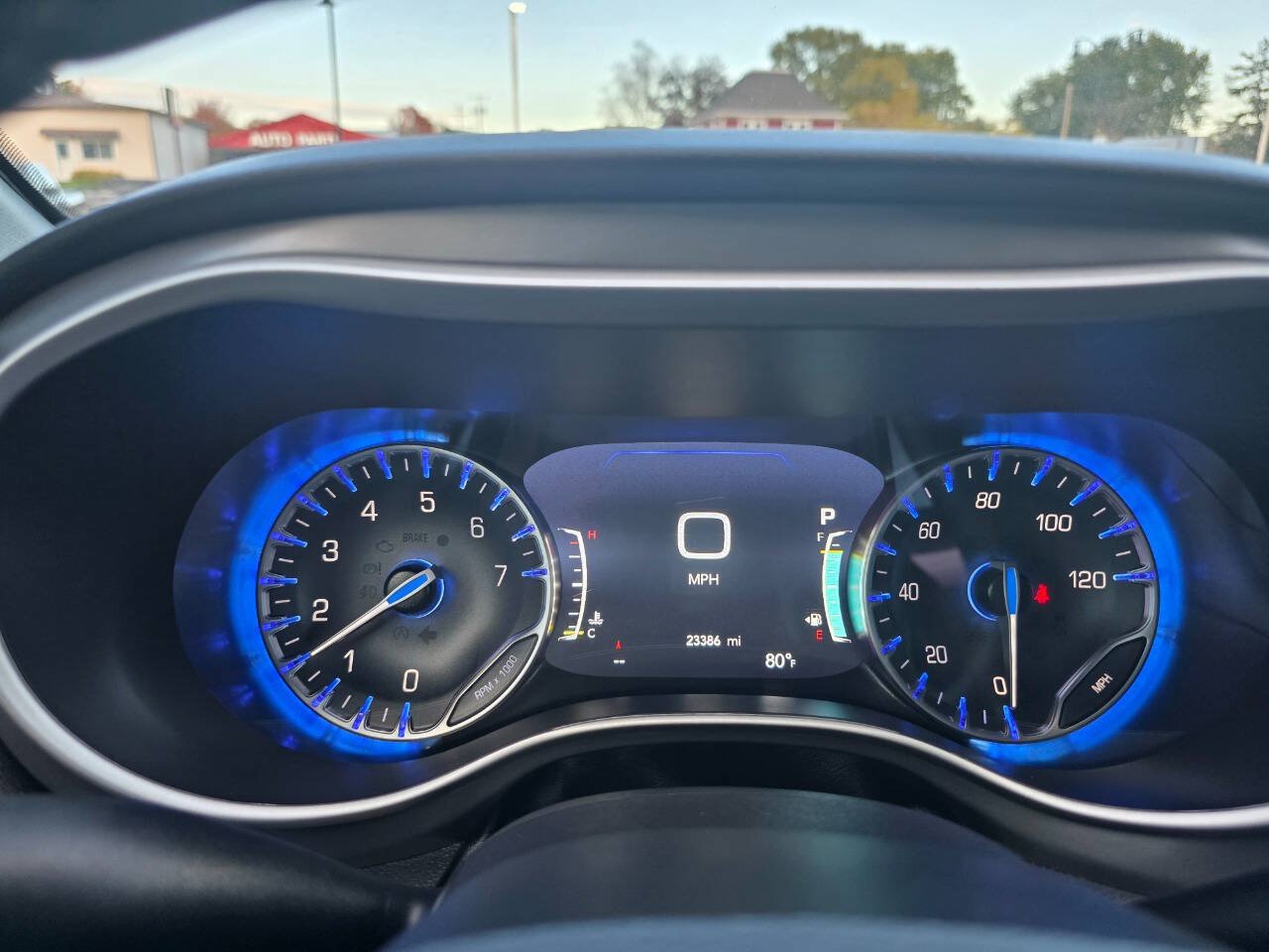 Used 2026 Chrysler Pacifica Select FWD image 23