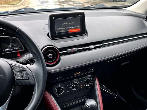 Used 2017 MAZDA CX-3 Touring w/ Premium Package image 6