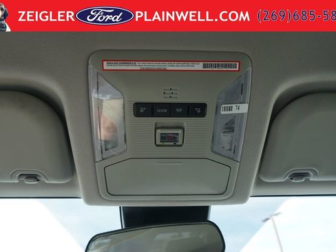 Used 2022 Toyota RAV4 LE FWD image 28