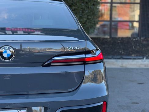 Used 2023 BMW 760i xDrive w/ Executive Package image 20