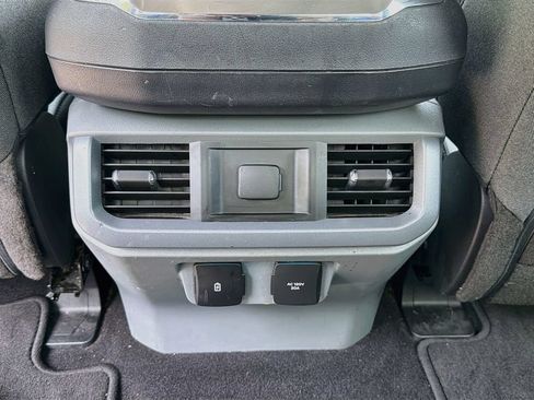 Used 2023 Ford F150 Lightning XLT AWD/4WD image 27