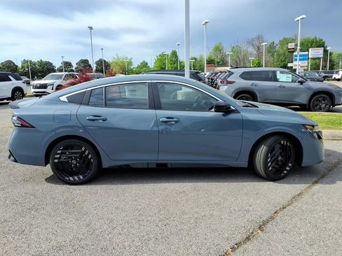 New 2026 Nissan Sentra SR image 2