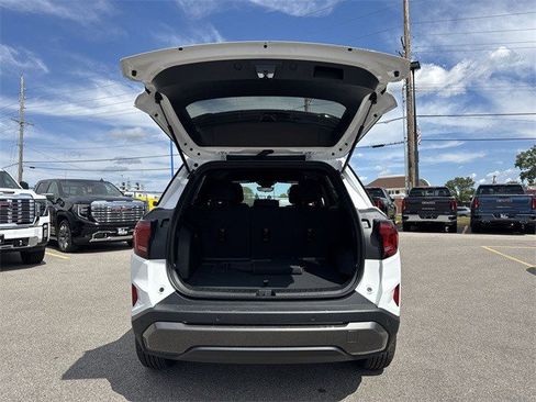 New 2026 GMC Terrain Elevation w/ Technology Package II image 23