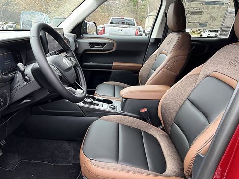 New 2026 Ford Bronco Sport Outer Banks w/ Outer Banks Tech Package+ AWD/4WD image 11
