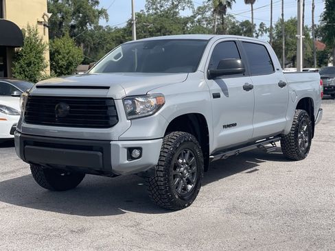 Used 2021 Toyota Tundra SR5 w/ Trail Edition AWD/4WD image 17