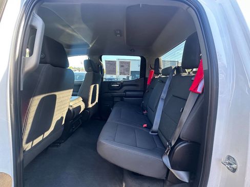 Used 2019 Chevrolet Silverado 1500 Custom Trail Boss w/ Custom Convenience Package image 17