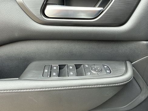 New 2026 Nissan Armada SV image 20