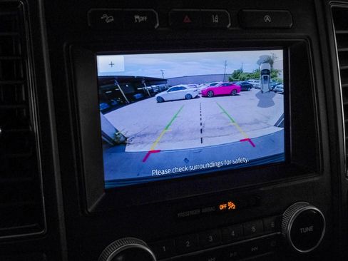 Used 2020 Ford Expedition Limited w/ Equipment Group 301A AWD/4WD image 24