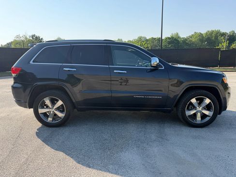 Used 2015 Jeep Grand Cherokee Overland AWD/4WD image 6