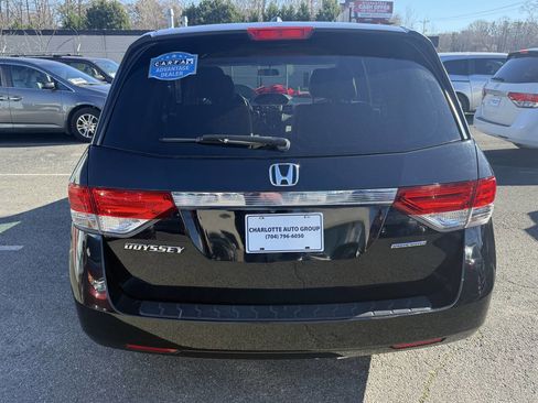 Used 2016 Honda Odyssey SE image 5