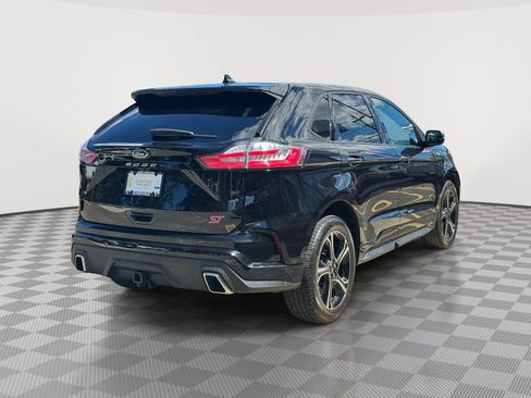 Used 2023 Ford Edge ST w/ Cargo Accessory Package AWD/4WD image 3