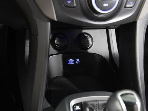 Used 2017 Hyundai Santa Fe Limited AWD/4WD image 15