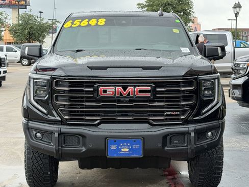 Used 2024 GMC Sierra 1500 AT4X w/ AT4X AEV Edition AWD/4WD image 8