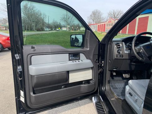 Used 2013 Ford F150 XLT w/ Luxury Equipment Group AWD/4WD image 9