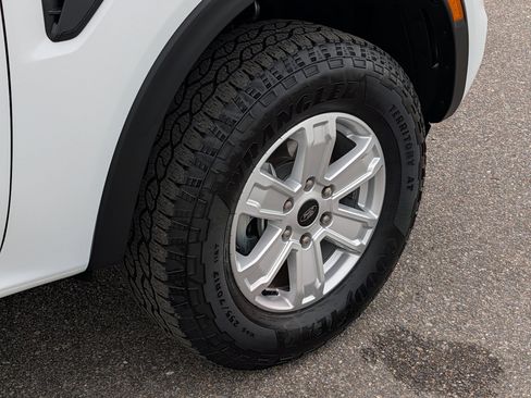 Used 2025 Ford Ranger XL RWD image 12