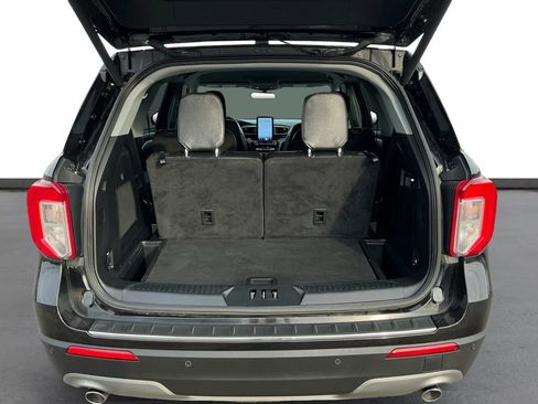 Used 2022 Ford Explorer Limited w/ Limited Technology Package image 24