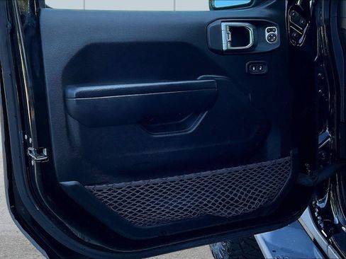 Used 2021 Jeep Gladiator Sport AWD/4WD image 22