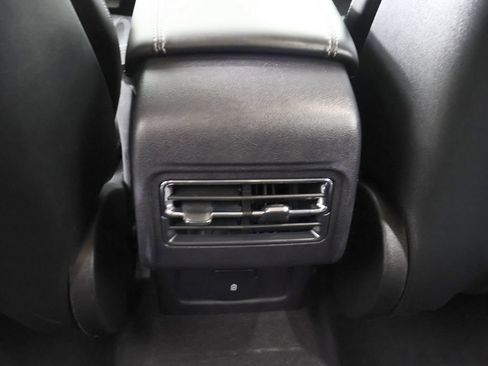 Used 2024 Lincoln Corsair AWD image 56