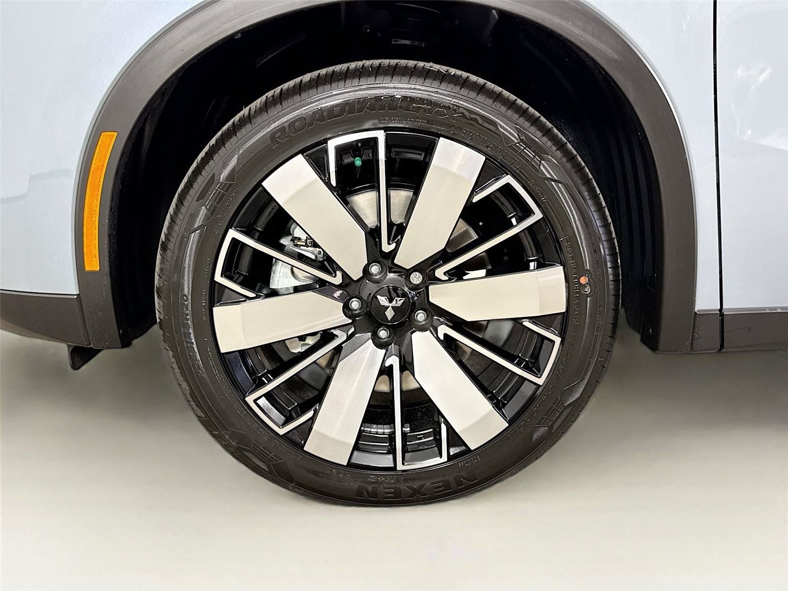 New 2026 Mitsubishi Outlander SE FWD image 26