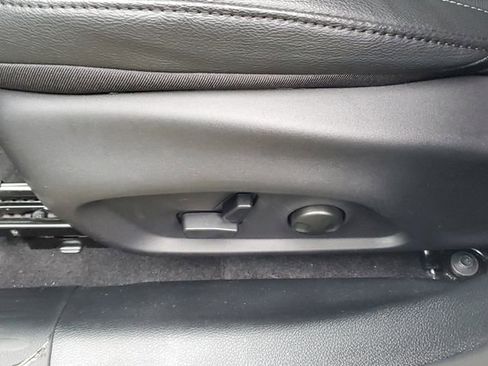 New 2026 Jeep Compass Limited image 12