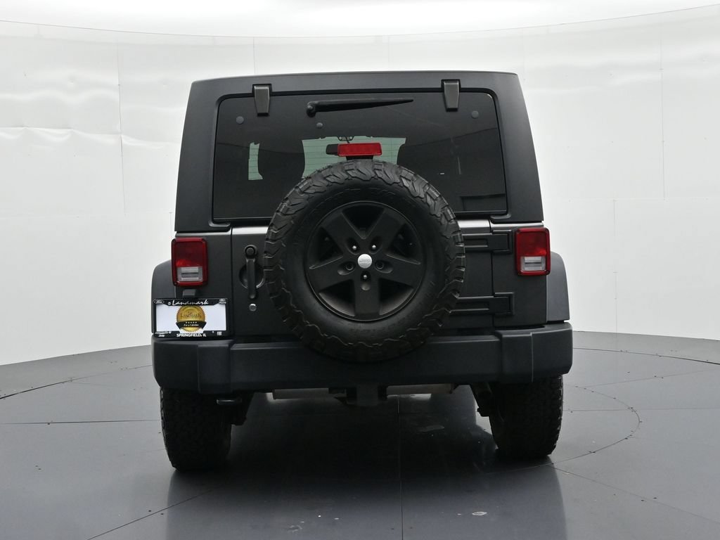 Used 2018 Jeep Wrangler Unlimited Sport S AWD/4WD image 7