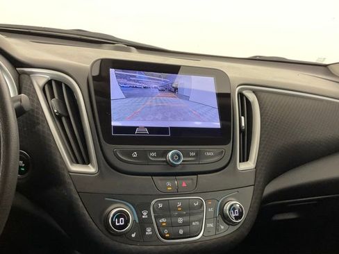 Used 2024 Chevrolet Malibu LT FWD image 20