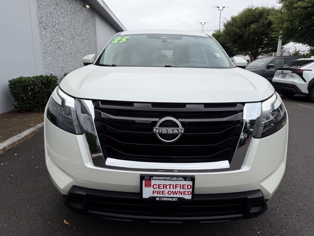 Certified 2024 Nissan Pathfinder SV AWD/4WD image 4