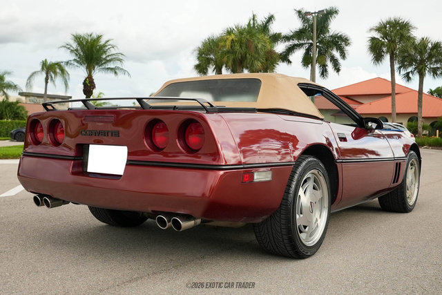 Used 1988 Chevrolet Corvette Convertible RWD image 20