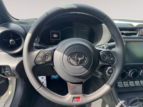 New 2026 Toyota GR86 Premium image 12