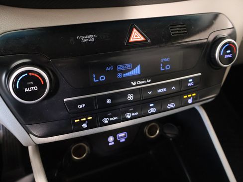 Used 2021 Hyundai Tucson SEL FWD image 7