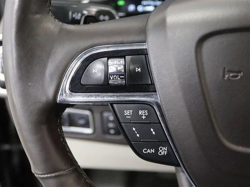 Used 2019 Lincoln Navigator L Black Label image 38
