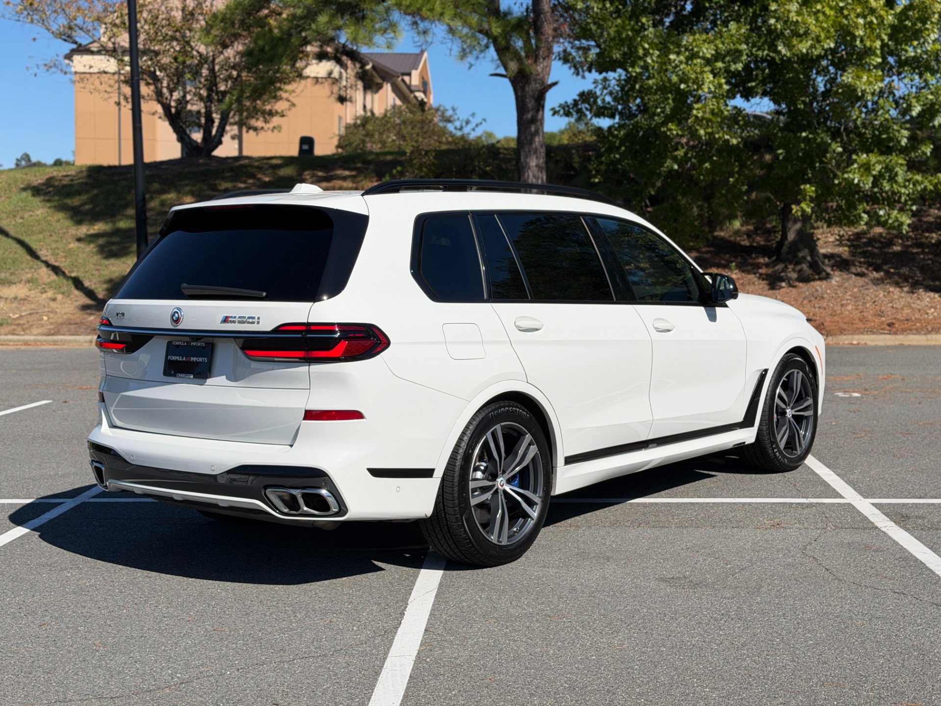 Used 2023 BMW X7 M60i AWD/4WD image 12