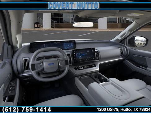 New 2026 Ford Expedition Active image 9