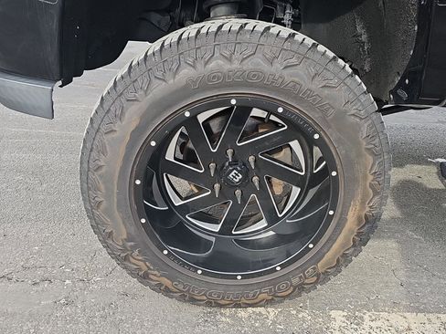 Used 2016 Chevrolet Silverado 1500 LTZ Z71 w/ LTZ Plus Package image 16