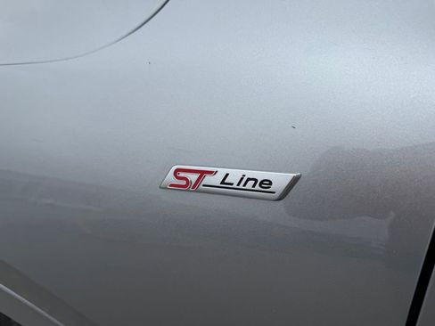Used 2024 Ford Escape ST-Line FWD image 11