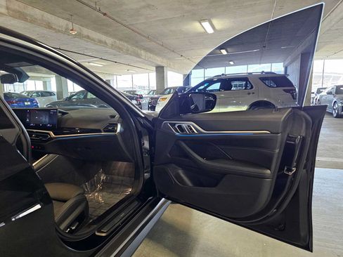 Used 2023 BMW i4 eDrive40 w/ Premium Package RWD image 31