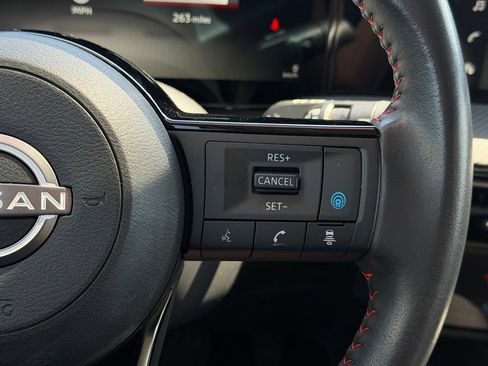 Certified 2025 Nissan Kicks SR AWD/4WD image 25