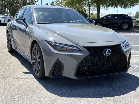 Used 2025 Lexus IS 350 F Sport RWD image 12