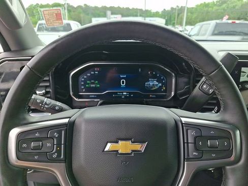 Certified 2025 Chevrolet Silverado 2500 LT w/ Convenience Package AWD/4WD image 20